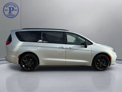 2026 Chrysler Pacifica PACIFICA LIMITED AWD