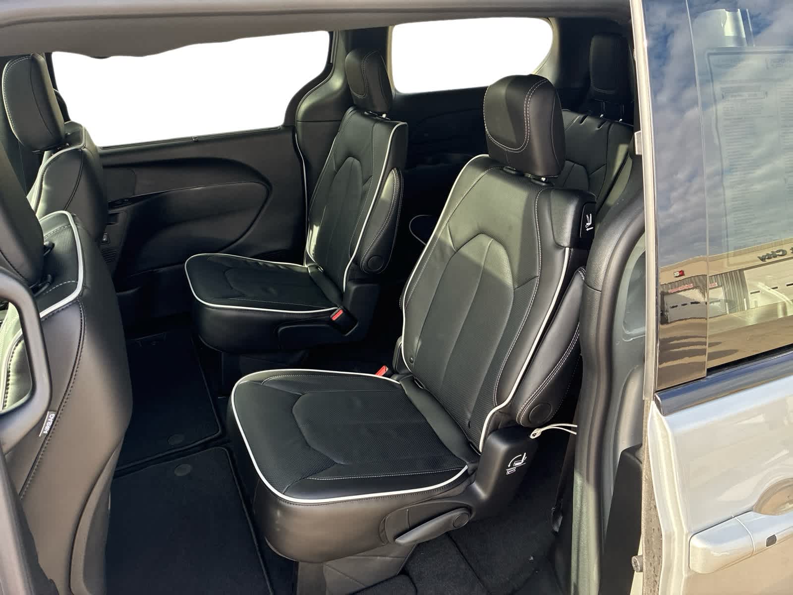 2026 Chrysler Pacifica PACIFICA LIMITED AWD