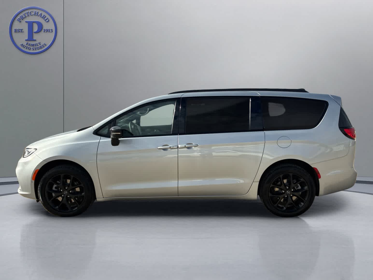 2026 Chrysler Pacifica PACIFICA LIMITED AWD