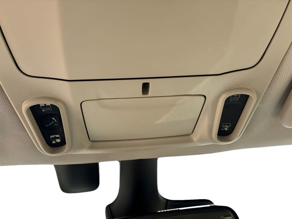 2021 Chrysler Pacifica Limited AWD