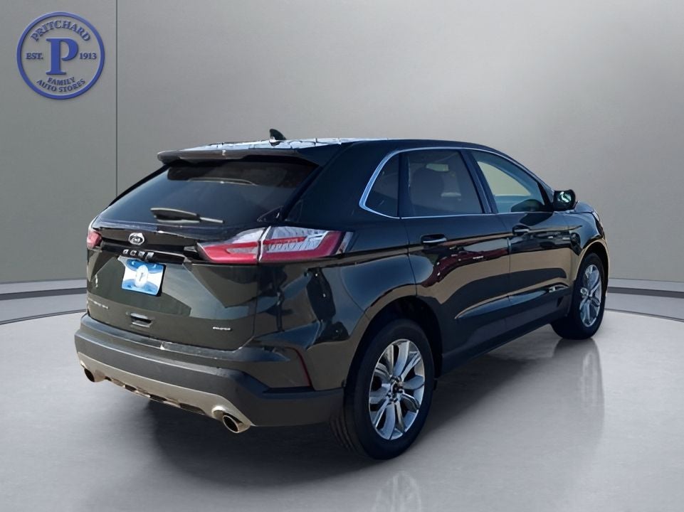 2023 Ford Edge Titanium