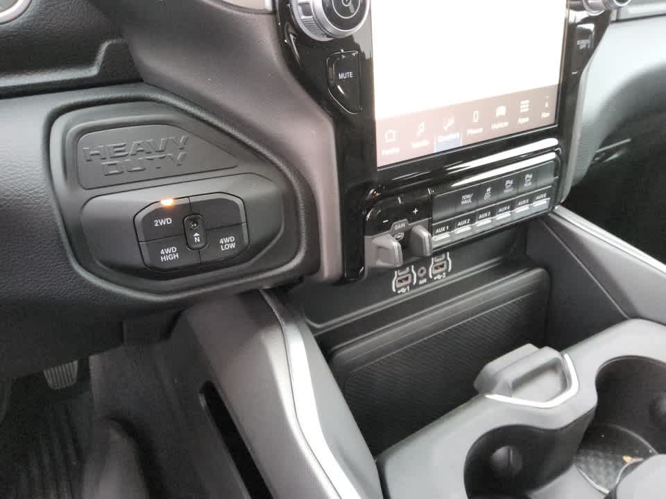 2026 RAM Ram 3500 RAM 3500 BIG HORN CREW CAB 4X4 6'4' BOX