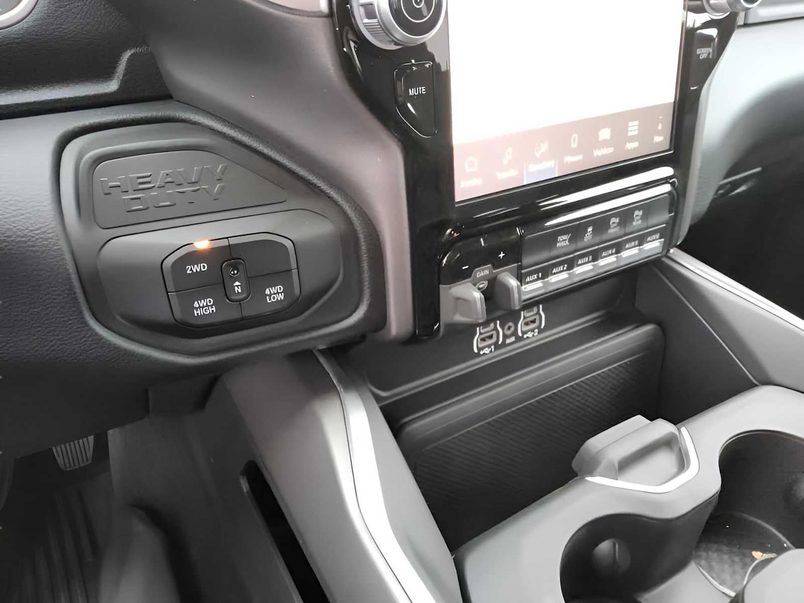 2026 RAM Ram 3500 RAM 3500 BIG HORN CREW CAB 4X4 6'4' BOX