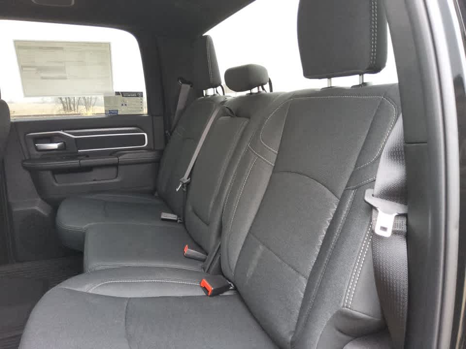 2026 RAM Ram 3500 RAM 3500 BIG HORN CREW CAB 4X4 6'4' BOX