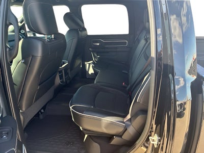 2027 RAM Ram 3500 RAM 3500 LARAMIE CREW CAB 4X4 8' BOX