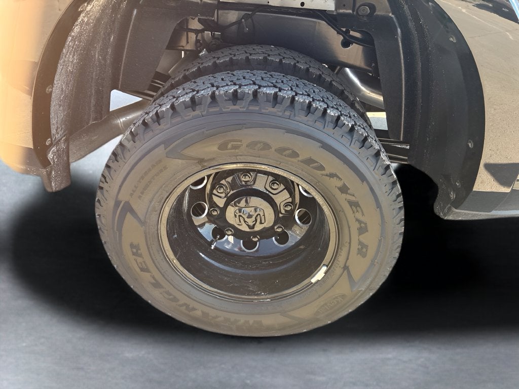 2027 RAM Ram 3500 RAM 3500 LARAMIE CREW CAB 4X4 8' BOX