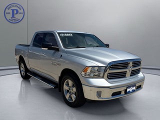 2017 RAM 1500 Big Horn Crew Cab 4x4 5'7' Box