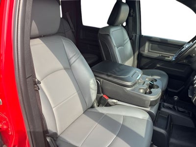 2022 RAM 2500 Tradesman Crew Cab 4x4 6'4' Box