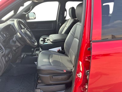 2022 RAM 2500 Tradesman Crew Cab 4x4 6'4' Box
