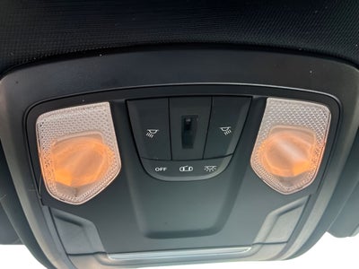 2022 RAM 2500 Tradesman Crew Cab 4x4 6'4' Box