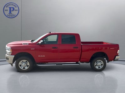 2022 RAM 2500 Tradesman Crew Cab 4x4 6'4' Box