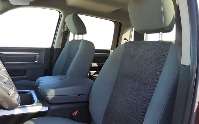 2018 RAM 2500 Big Horn Crew Cab 4x4 6'4' Box