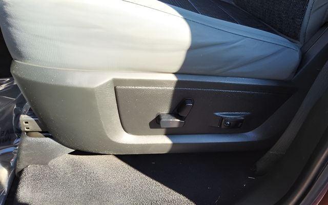 2018 RAM 2500 Big Horn Crew Cab 4x4 6'4' Box