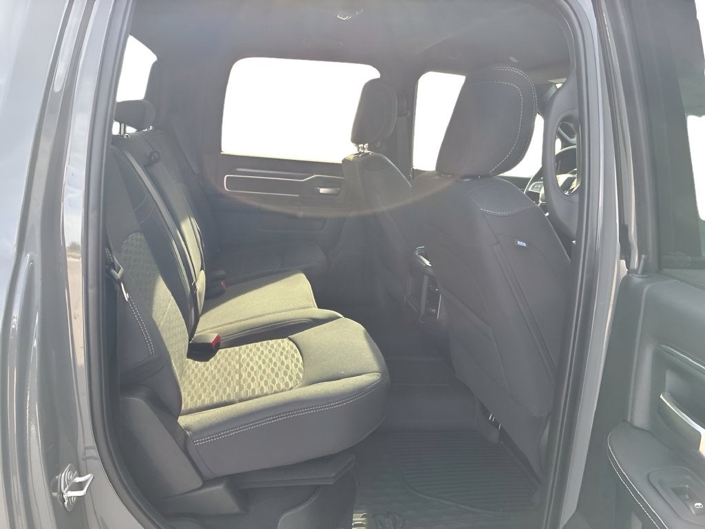 2027 RAM Ram 2500 RAM 2500 BIG HORN CREW CAB 4X4 6'4' BOX