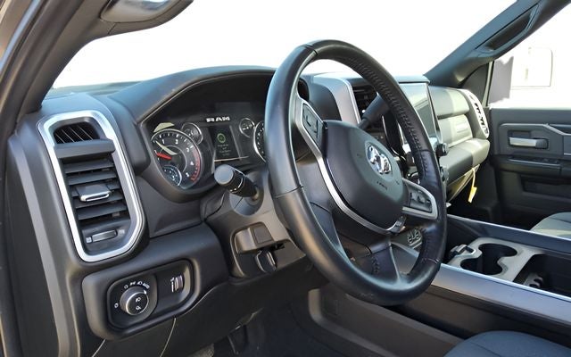 2023 RAM 2500 Big Horn Crew Cab 4x4 6'4' Box