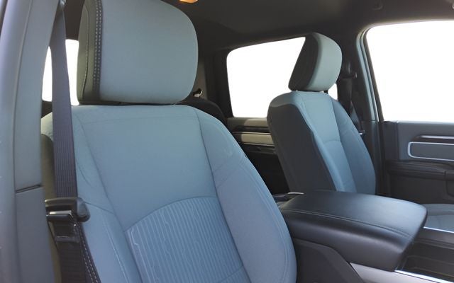 2023 RAM 2500 Big Horn Crew Cab 4x4 6'4' Box