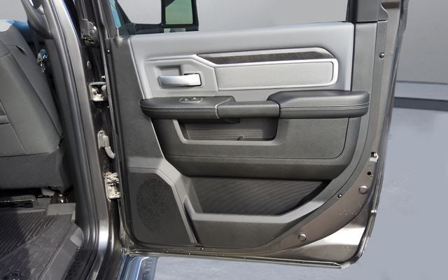 2023 RAM 2500 Big Horn Crew Cab 4x4 6'4' Box