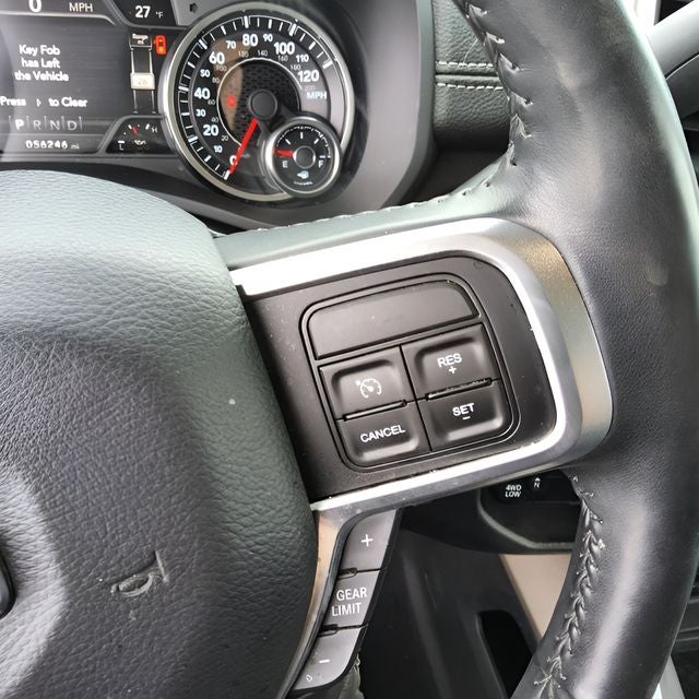 2019 RAM 2500 Laramie Crew Cab 4x4 6'4' Box