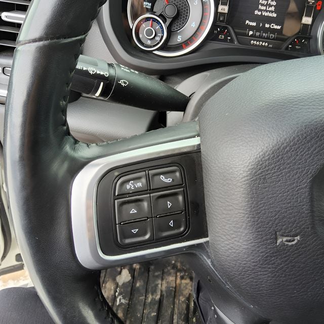 2019 RAM 2500 Laramie Crew Cab 4x4 6'4' Box