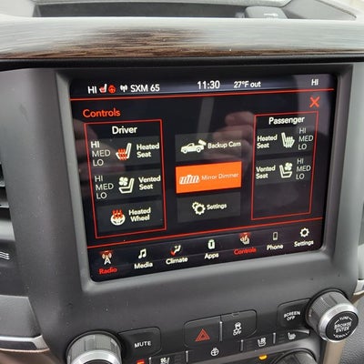 2019 RAM 2500 Laramie Crew Cab 4x4 6'4' Box