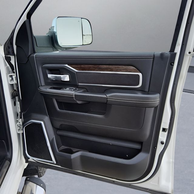 2019 RAM 2500 Laramie Crew Cab 4x4 6'4' Box