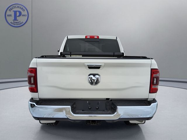 2019 RAM 2500 Laramie Crew Cab 4x4 6'4' Box