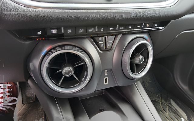 2023 Chevrolet Blazer AWD 2LT