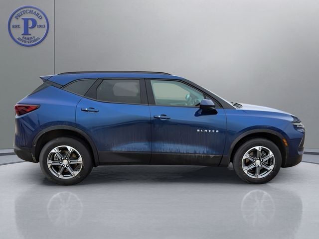 2023 Chevrolet Blazer AWD 2LT