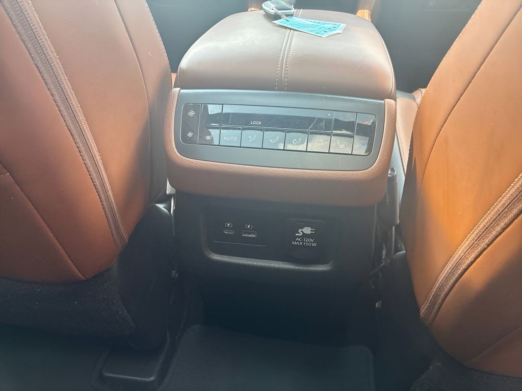 2023 Nissan Pathfinder Platinum 4WD