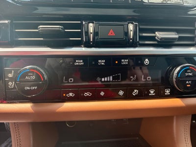 2023 Nissan Pathfinder Platinum 4WD
