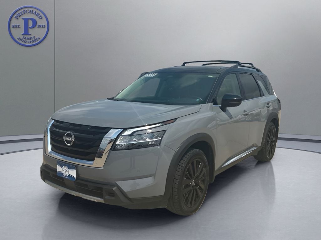 2023 Nissan Pathfinder Platinum 4WD