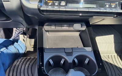 2024 Toyota Prius Limited AWD-e