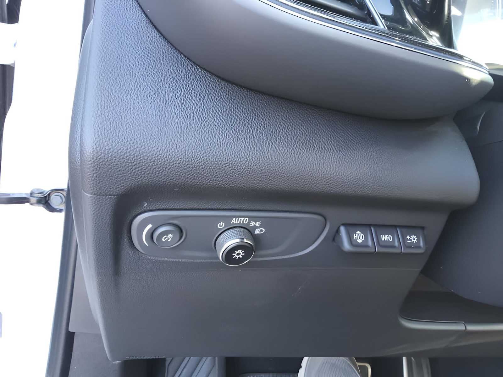 2022 Buick Envision AWD Essence