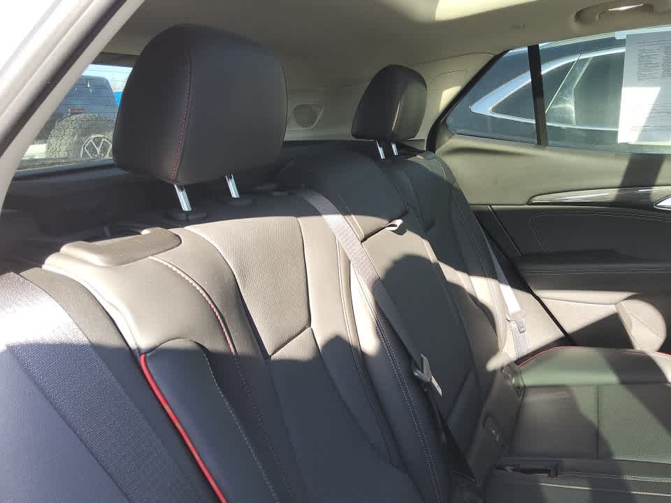 2022 Buick Envision AWD Essence