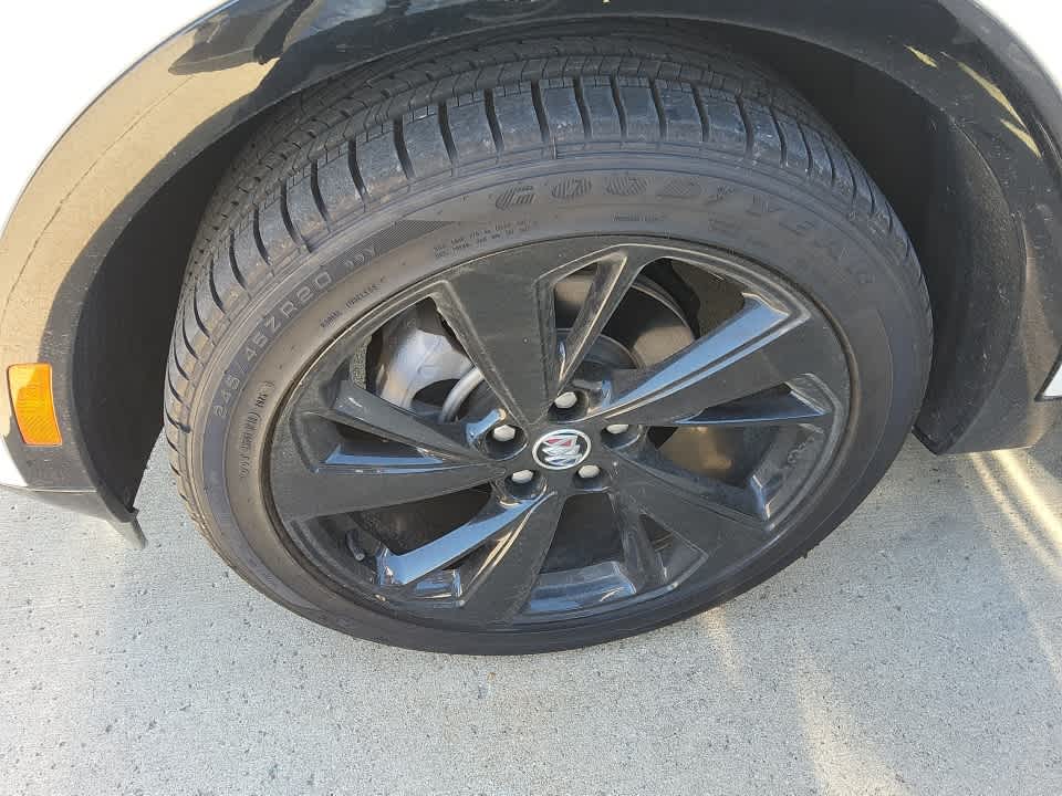 2022 Buick Envision AWD Essence